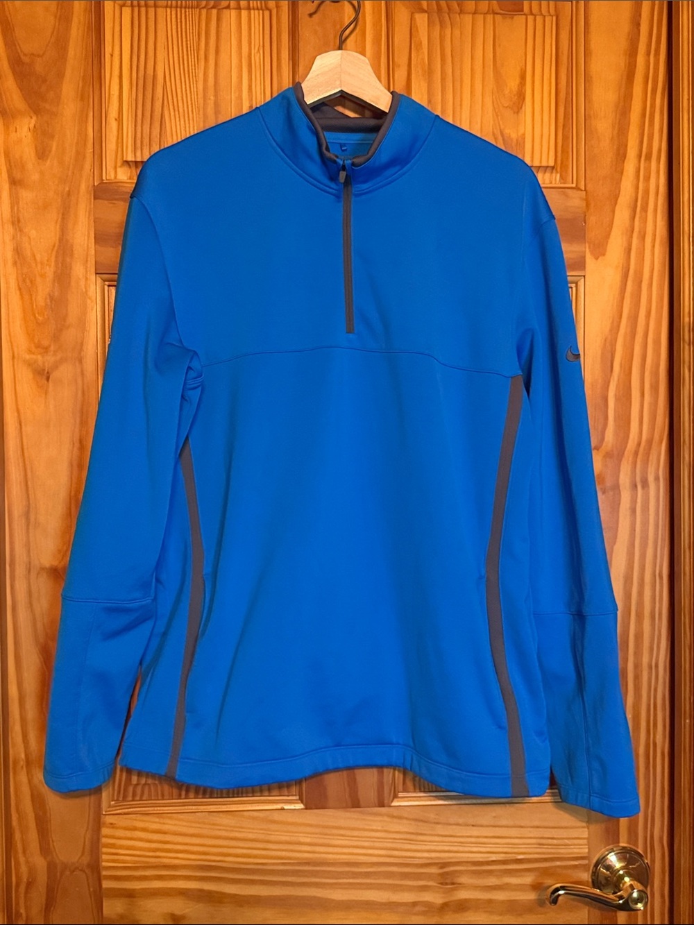 Nike Golf Men's Royal Blue Quarter-Zip Performance Pullover